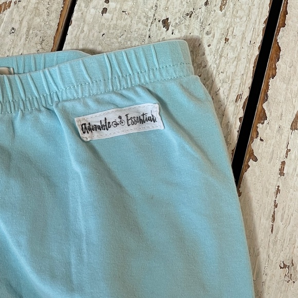 Adorable Essentials Girls Size 4T Blue Triple Ruffle Cotton Leggings Pants - Picture 2 of 4